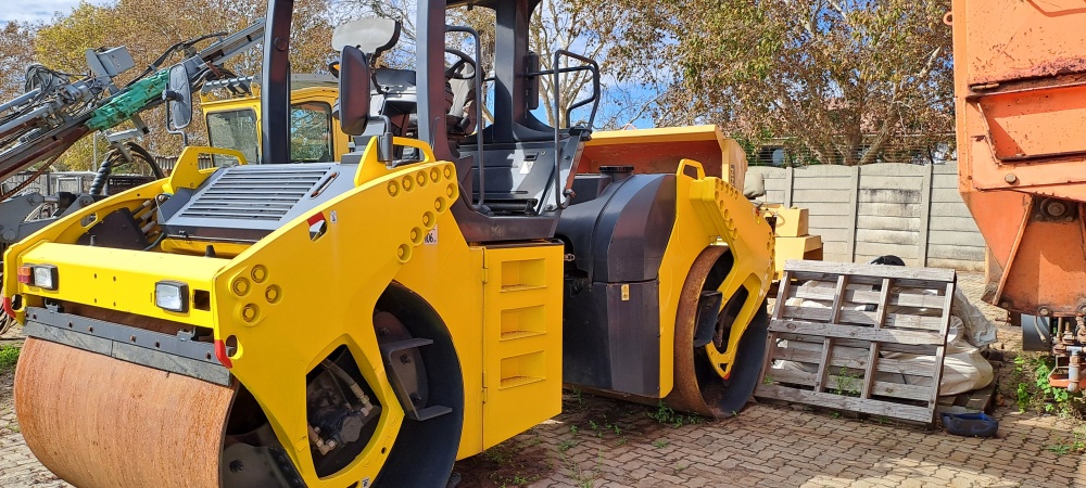 2011 BOMAG BW151AD-4 8 TON